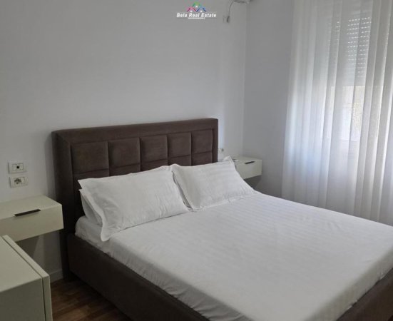 Tirane, jepet me qera apartament 1+1+Ballkon Kati 5, 70 m² 620 € (Tek Kompleksi Delijorgji)