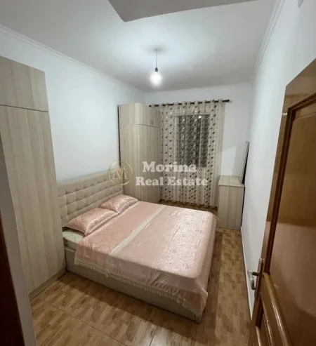 Tirane, jepet me qera shtepi 1+1 Kati 2, 50 m² 300 € (Laprake)