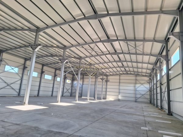 Durres, jepet me qera , 150.000 m² 2.500 € 