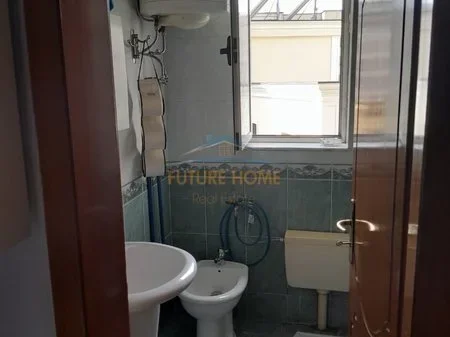 Shitet, Apartament 3+1+2, Brryli, Tiranë. AREA63038