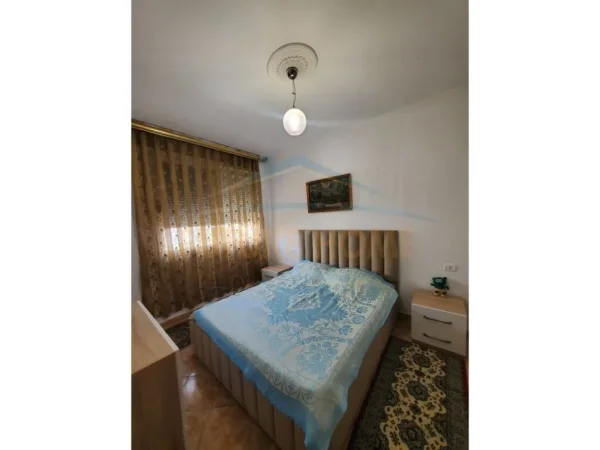 Tirane, jepet me qera apartament 2+1 Kati 2, 70 m² 600 € (Don Bosko)