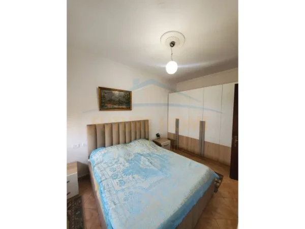 Tirane, jepet me qera apartament 2+1 Kati 2, 70 m² 600 € (Don Bosko)