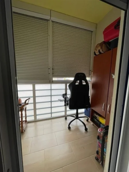 Tirane, shitet apartament 3+1 Kati 5, 120 m² 254.000 € (BRRYLI)