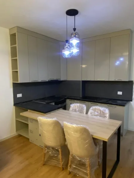 Tirane, jepet me qera apartament 1+1 Kati 3, 60 m² 550 € (Bulevardi i Ri)