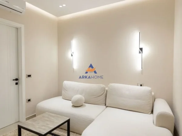 SHITEN 3 APARTAMENTE 110M2 (TOTAL) "RRUGA 1 MAJI, VLORE" 215.000 EURO