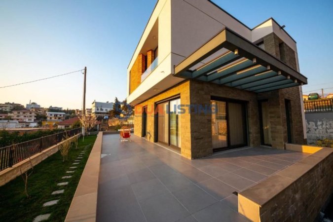 Tirane, jepet me qera Vile 3+1+Ballkon , 2.000 € (Sauk)