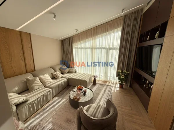 Tirane, jepet me qera apartament 2+1 , 1.000 € (Sauk)
