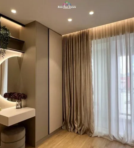 Tirane, jepet me qera apartament 1+1 Kati 8, 60 m² 620 € (Rruga Siri Kodra)