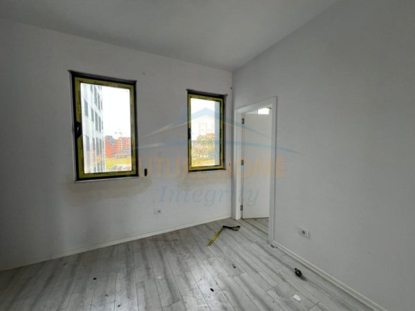 Tirane, shitet apartament 2+1 Kati 3, 114 m² 148.000 € (Paskuqan)