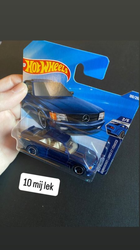 Tirane, shes Makina metalike modele shum te vecanta cmimet ne baze te modelin si ne foto 12 €