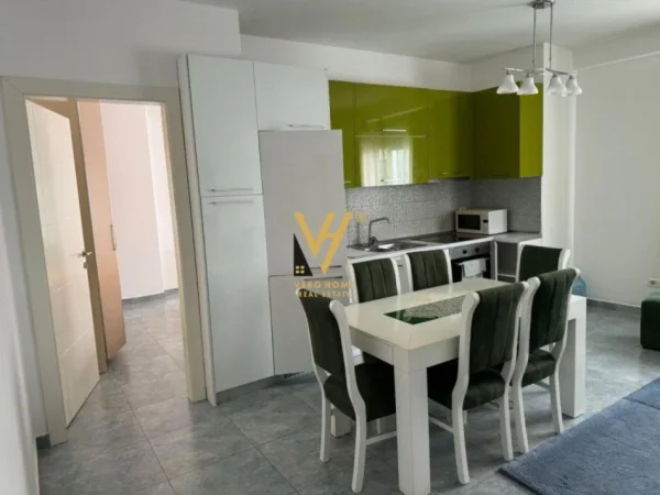 Tirane, jepet me qera apartament 1+1+Aneks+Ballkon Kati 3, 73 m² 570 € (KOPSHTI BOTANIKI)