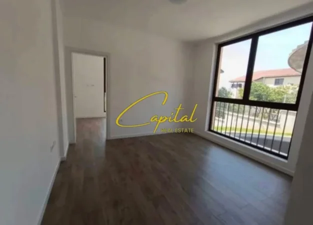 Tirane, jepet me qera Vile 3 Katshe Kati 3, 360 m² 2.500 € (RRUGA E ELBASANIT)