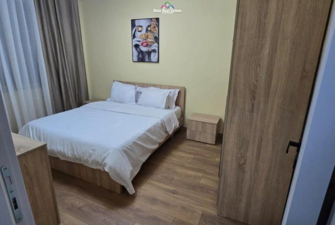 Tirane, jepet me qera apartament 1+1 Kati 2, 63 m² 600 € (Rruga Ymer Kurti)