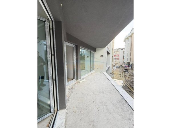 Tirane, shitet apartament 2+1 , 124 m² 220.000 € (Kompleksi Palladium)