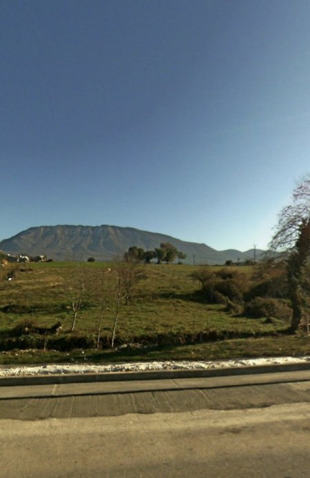 Tirane, shes toke , 3.850 m² 840.000 € 