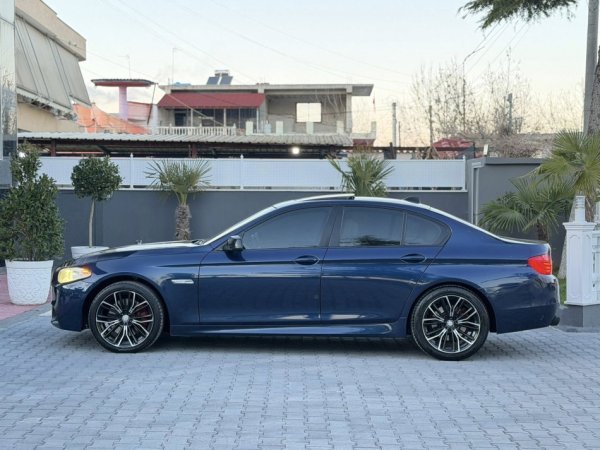 Fier, shes makine BMW 530d-3.0 DIESEL (pa taks lluksi)LOOK M///-AUTOMATIK FULL OPTIONS-8500 EURO-OSE NDERROHET-069 44 00 305 Nafte, blu e errët automatik Klima 302.000 km 8.500 €