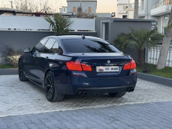 Fier, shes makine BMW 530d-3.0 DIESEL (pa taks lluksi)LOOK M///-AUTOMATIK FULL OPTIONS-8500 EURO-OSE NDERROHET-069 44 00 305 Nafte, blu e errët automatik Klima 302.000 km 8.500 €