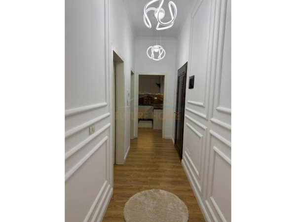 Tirane, shes apartament 2+1+Ballkon Kati 2, 95 m² 169.000 € 