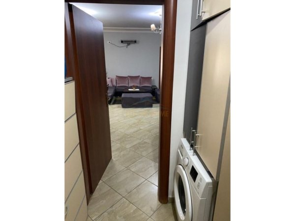 Tirane, shes apartament 2+1+Ballkon Kati 7, 100 m² 165.000 € 