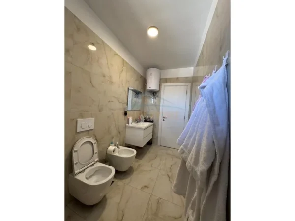 Tirane, shitet apartament 2+1+2+Ballkon Kati 6, 114 m² 250.000 € (Unaza e Re, Rezidenca Future Home)
