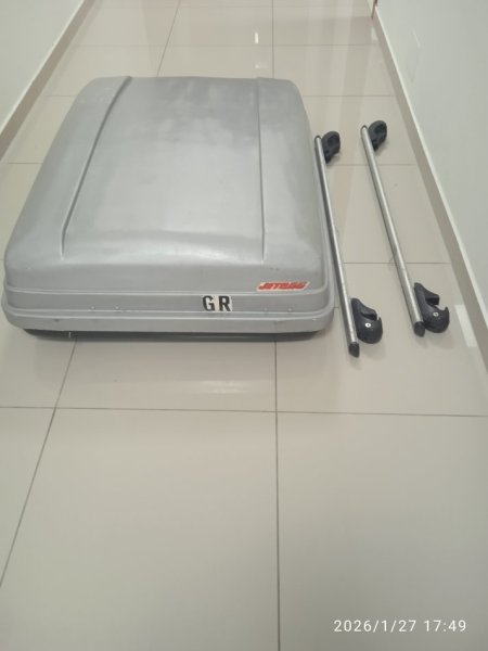 Tirane, shes Bagazier makine Jetbag 195 €