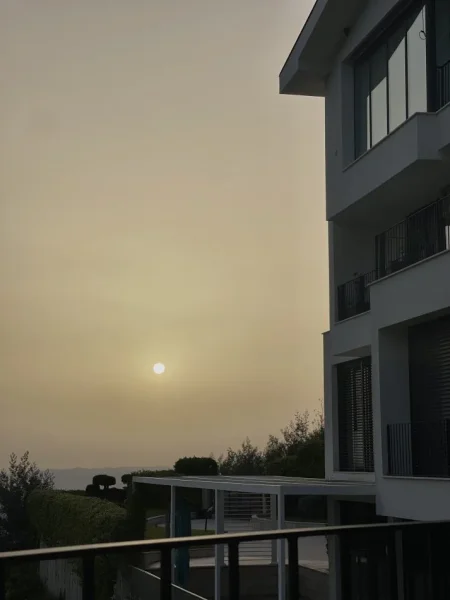 Tirane, jepet me qera nga Pronari, pa-komision apartament 2+1+Aneks+Ballkon Kati 2, 115 m² 500 € (Rruga Hasan Bastari)