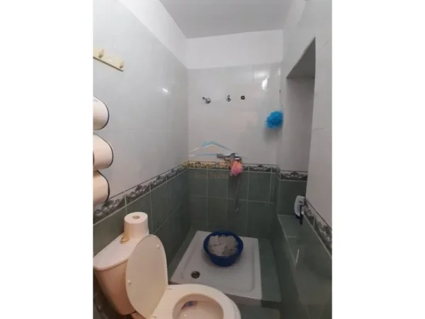 Tirane, shitet apartament Kati 3, 90 m² 180.000 €