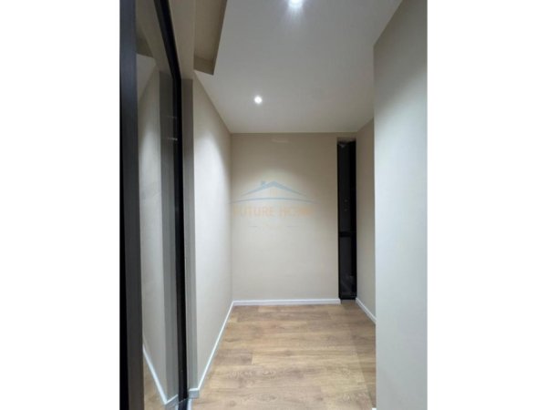 Tirane, jepet me qera apartament Kati 5, 86 m² 1.300 €