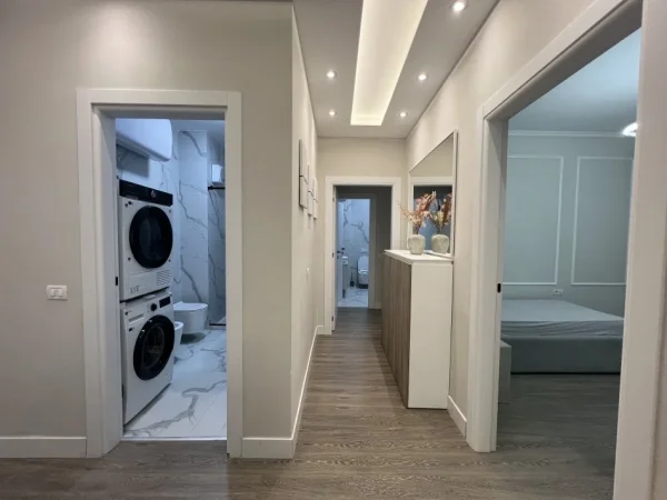 QQera, Apartament 2+1+2,Post Parkimi Rose Garden,TEG 1.000 €