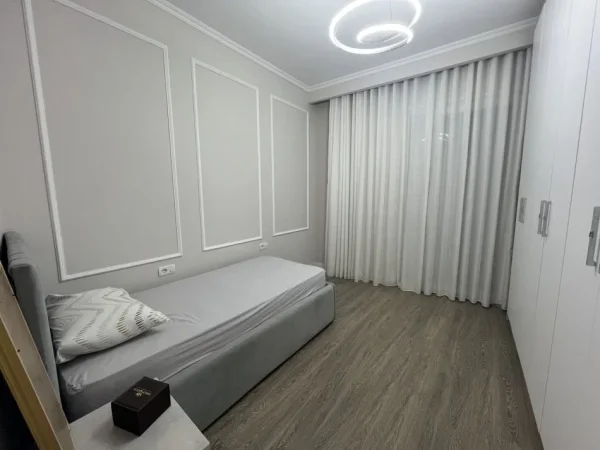 QQera, Apartament 2+1+2,Post Parkimi Rose Garden,TEG 1.000 €