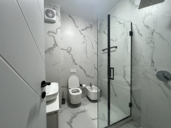 QQera, Apartament 2+1+2, Rose Garden,TEG 1.000 €