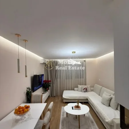 Tirane, shitet apartament 1+1 Kati 1, 58 m² 110.000 € (Shkoze)