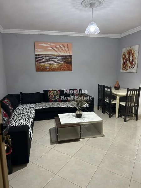 Shqiperi, jepet me qera apartament 2+1 Kati 1, 65 m² 450 € (Oxhaku)