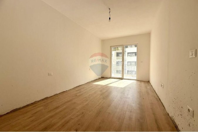 Tirane, shitet apartament 2+1+Aneks+Ballkon Kati 5, 119 m² 189.900 € (rruga dritan hoxha)