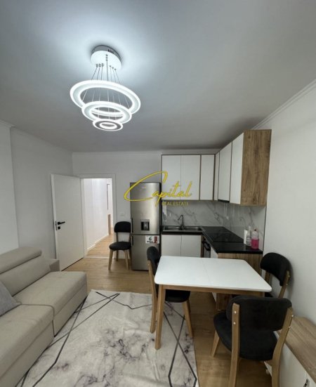 Tirane, jepet me qera apartament 2+1 Kati 4, 80 m² 600 € (DON BOSKO)