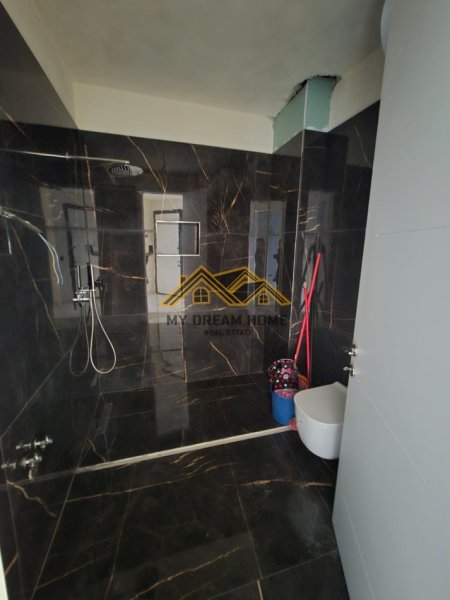 Durres, shitet apartament 2+1 Kati 3, 138 m² 345.000 € (CURRILA)