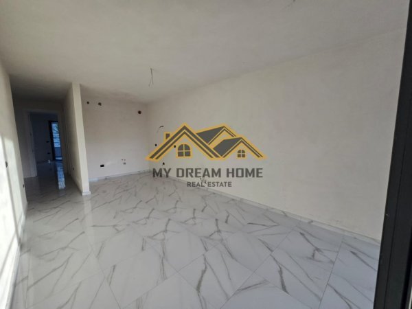 Durres, shitet apartament 2+1 Kati 3, 138 m² 345.000 € (CURRILA)
