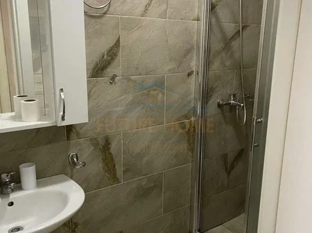 Tirane, shitet apartament 2+1 Kati 2, 101 m² 145.000 € 