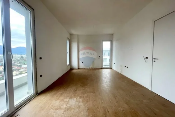 Apartament ne shitje tek Univers City per vetem 1000 Euro/m2! (128'500 Euro)
