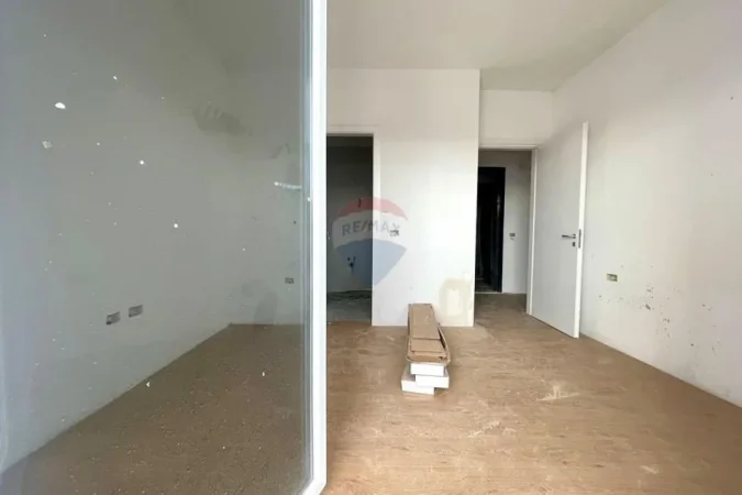 Apartament ne shitje tek Univers City per vetem 1000 Euro/m2! (128'500 Euro)