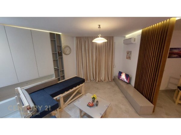 Tirane, jepet me qera apartament 1+1 Kati 2, 65 m² 550 € (Kodra e Diellit 2)