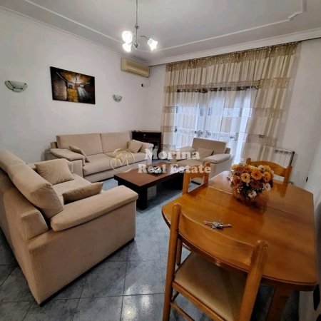 Tirane, jepet me qera apartament 2+1 Kati 2, 85 m² 500 € (Bulevardi i Ri)