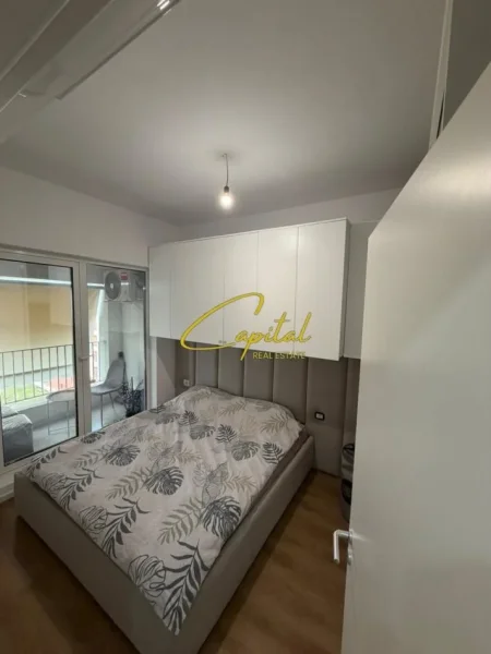 Tirane, shitet apartament 1+1 Kati 7, 53 m² 105.000 € (ALI DEMI)