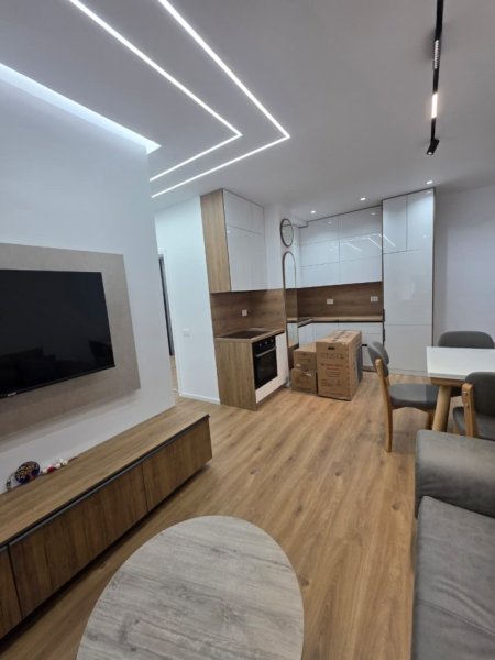 Tirane, jepet me qera apartament 2+1 Kati 6, 85 m² 600 € (Ali Demi.)