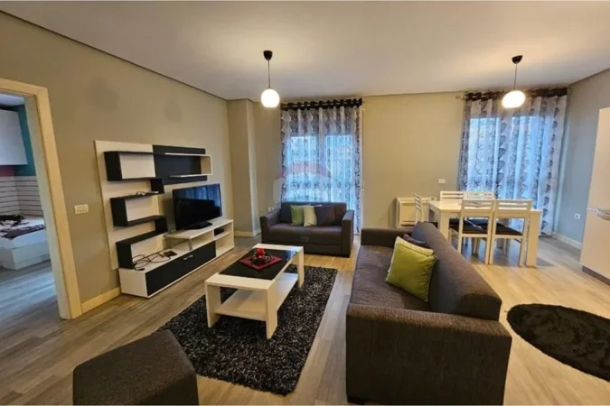 Tirane, jepet me qera apartament 2+1+Ballkon Kati 2, 95 m² 550 € (Stavri Themeli)