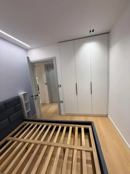 Tirane, shitet apartament 1+1 Kati 2, 55 m² 140.000 € (Brryli)