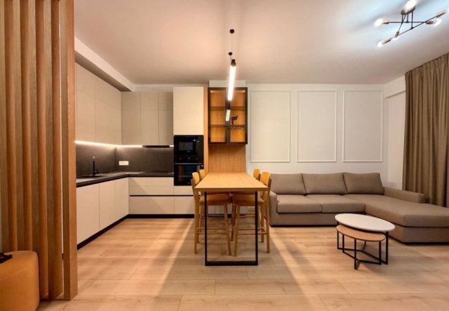 Tirane, jepet me qera apartament 1+1 Kati 5, 60 m² 850 € (KOMUNA E PARISIT)