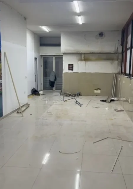 Tirane, jepet me qera 1+1 Kati 1, 80 m² 550 € (ruga Shkëlqim Fusha.)