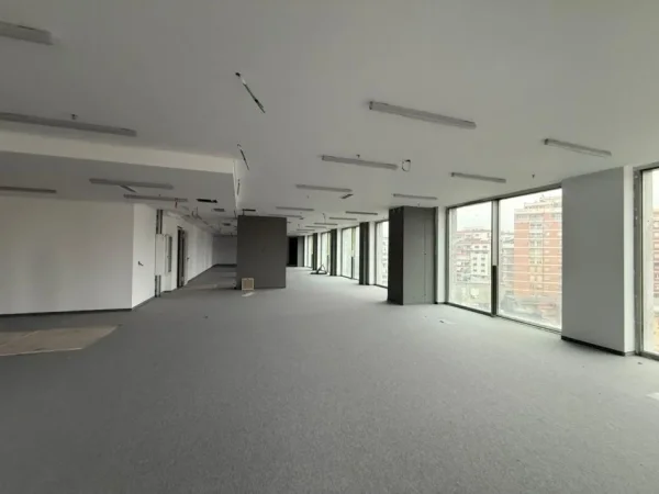 Tirane, jepet me qera zyre Kati 6, 1.507 m² 37.675 € (Downtown One)