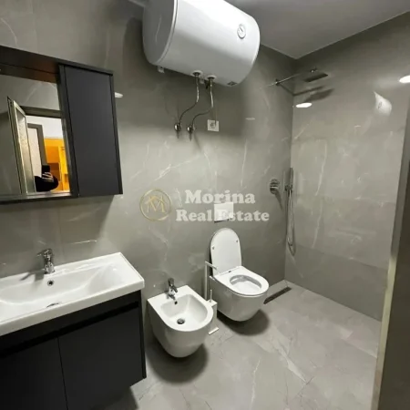 Tirane, jepet me qera apartament Dublex Kati 1, 95 m² 600 € (Stacioni i Trenit)